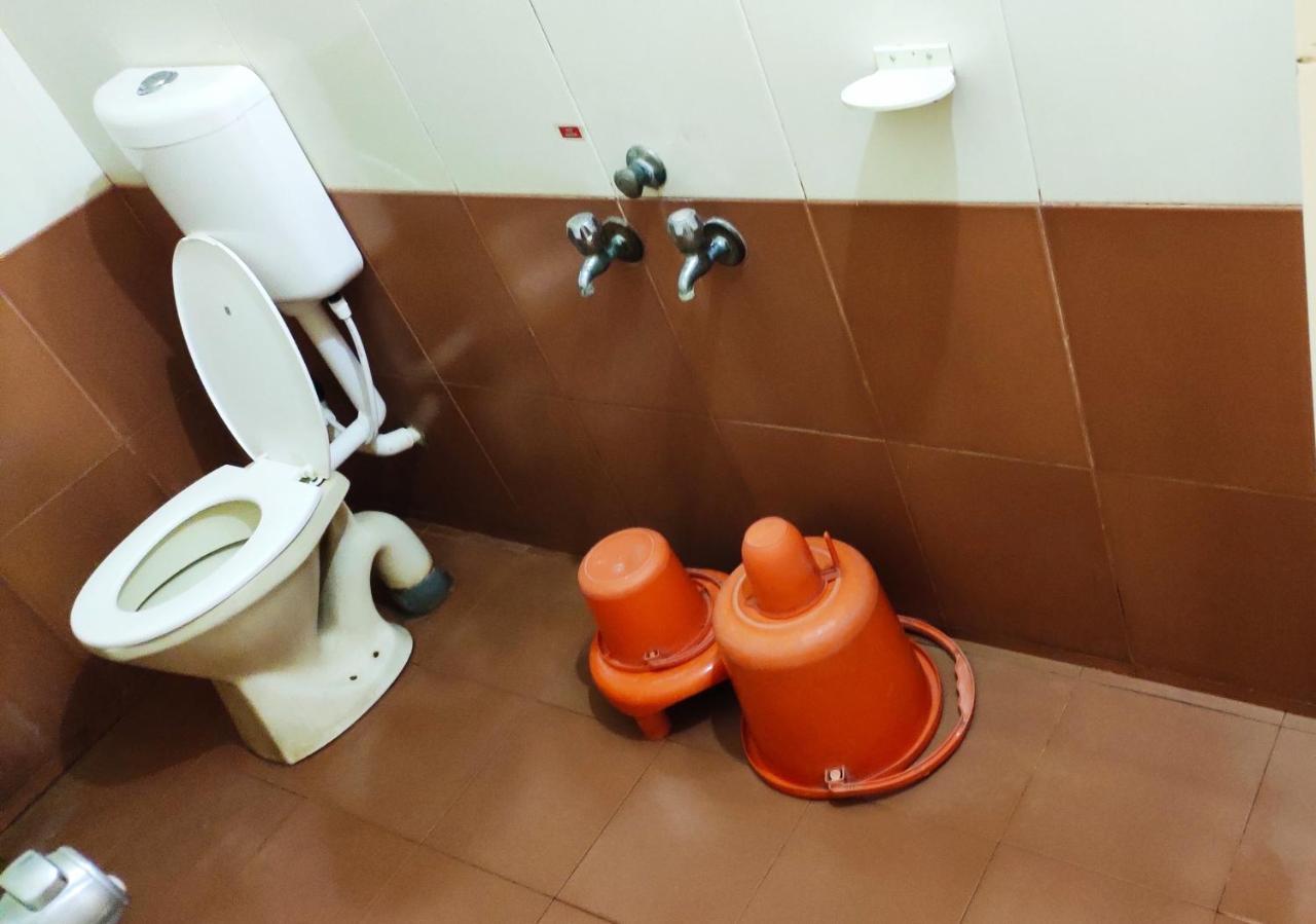 Hotel Laxmibai Palace Shirdi Esterno foto