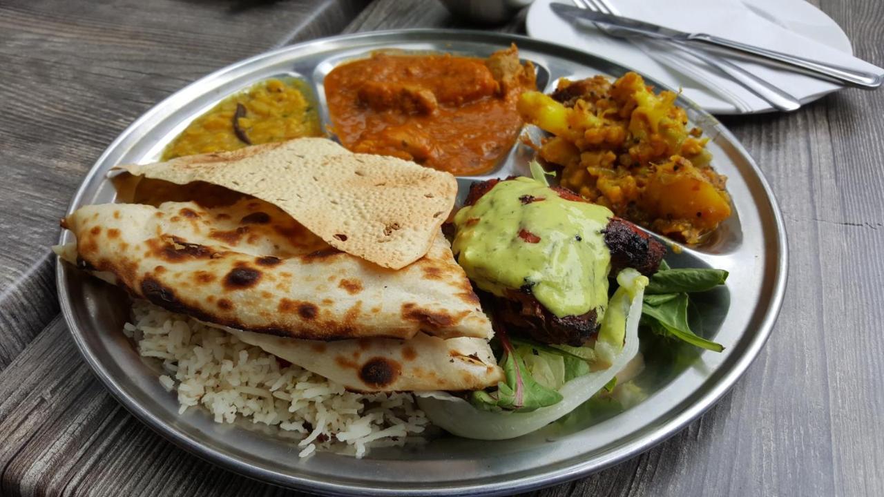 Hotel Laxmibai Palace Shirdi Esterno foto